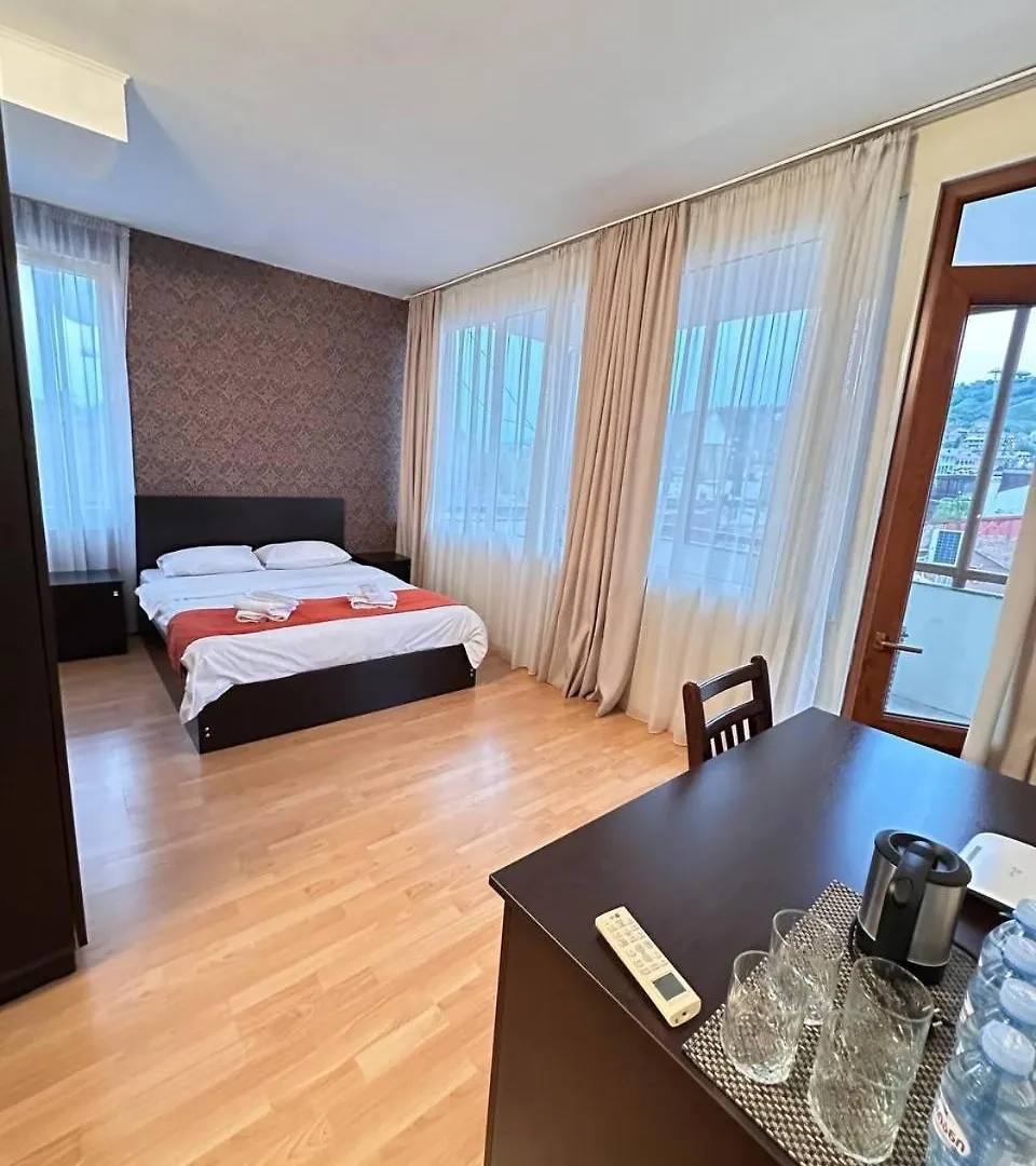 Hotel New Terrace Tiflis 3*,  Georgia